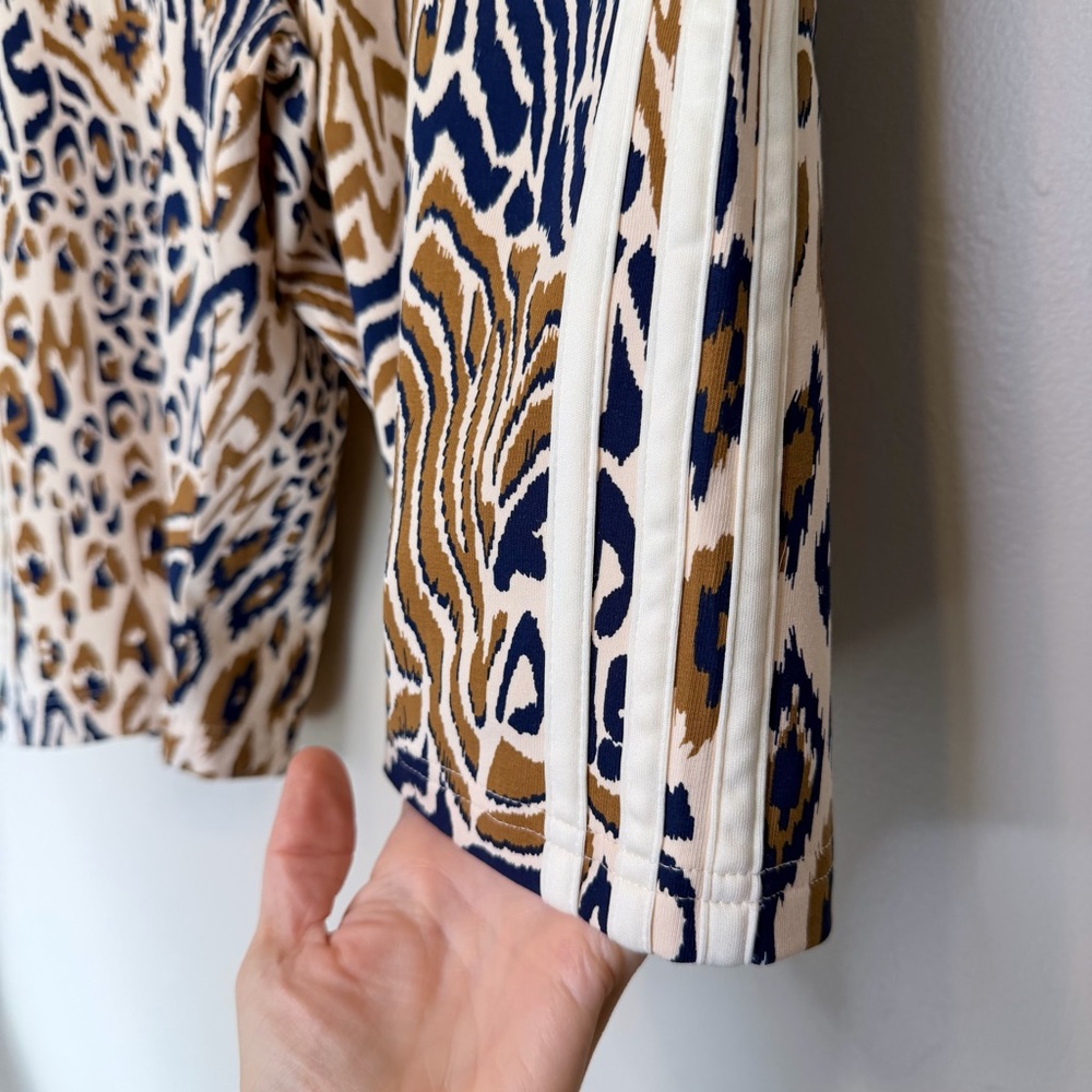 FARM Rio X ADIDAS | Oasis Night Animal Print Elastic Pull-on Stretch Bike Shorts - Picture 8 of 13